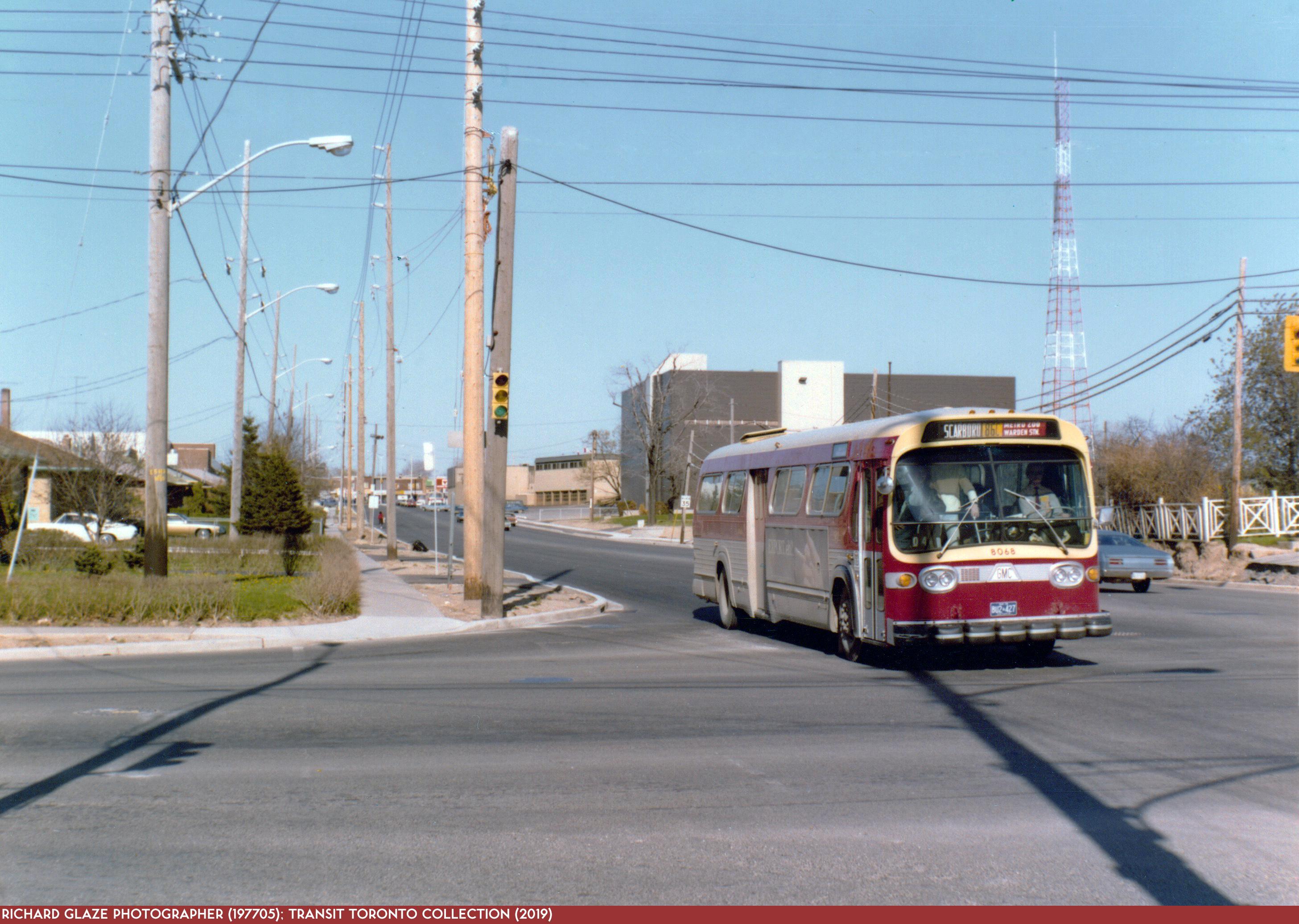 ttc%208068-st-clair-brimley-looking-east